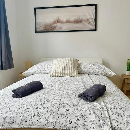 Stylish & Renovated Apartment With Free Parking Vienna Exterior photo